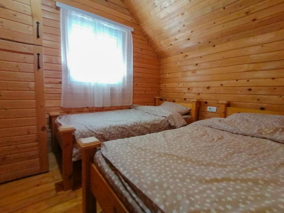 זבליאק Mountain Peace Cottage מראה חיצוני תמונה
