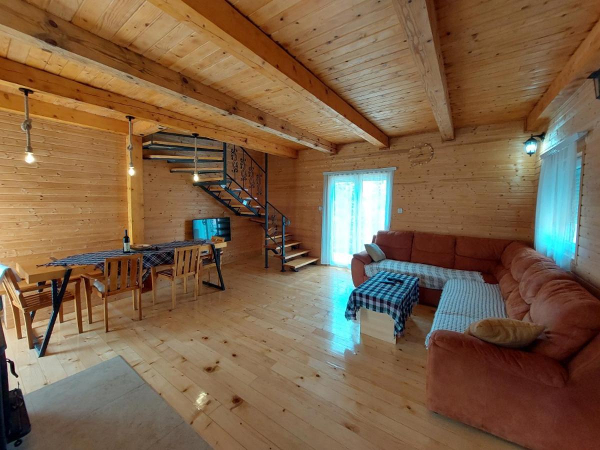 זבליאק Mountain Peace Cottage מראה חיצוני תמונה